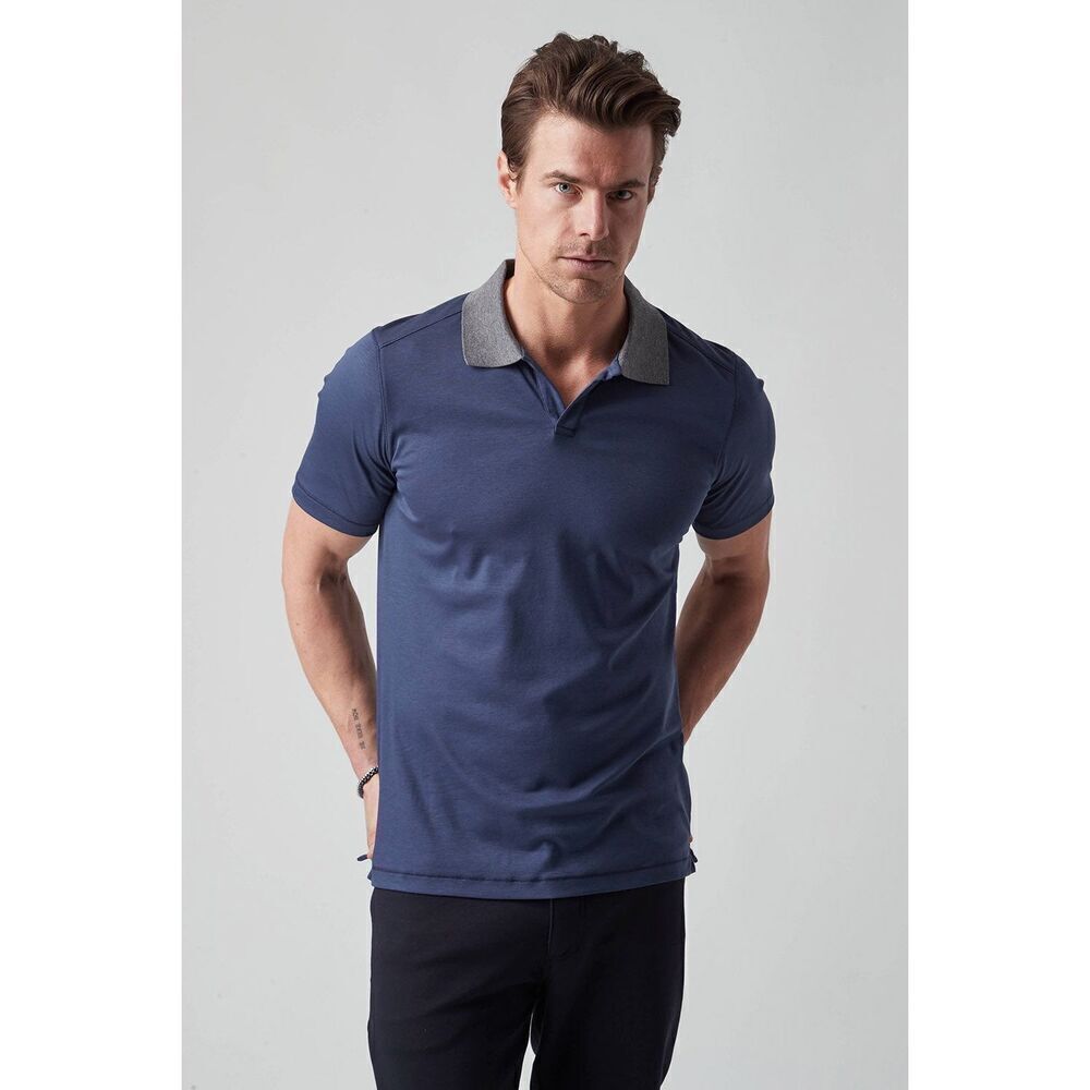 ✨RAFFI THE MAVERICK SZ LARGE NAVY & GRAY T-SHIRT✨